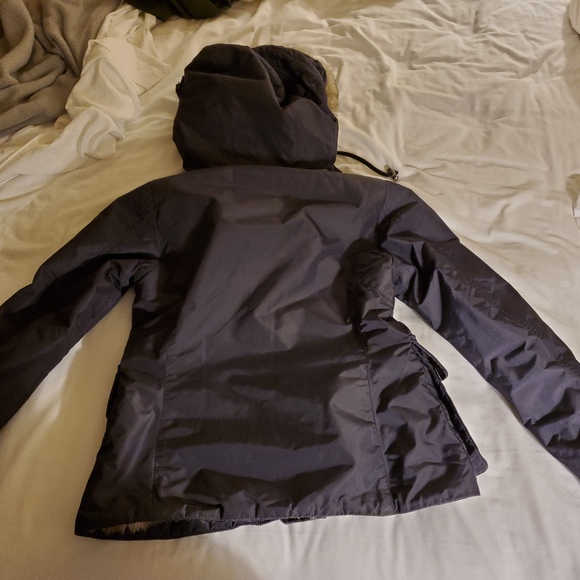 Beautiful and warm winter coat from Napapijri - Picture 2 of 8